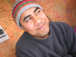 Vaemu Fidow again