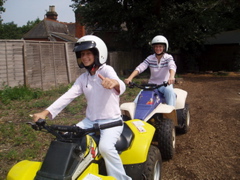 Thumbs up, Lucy and Sandy 