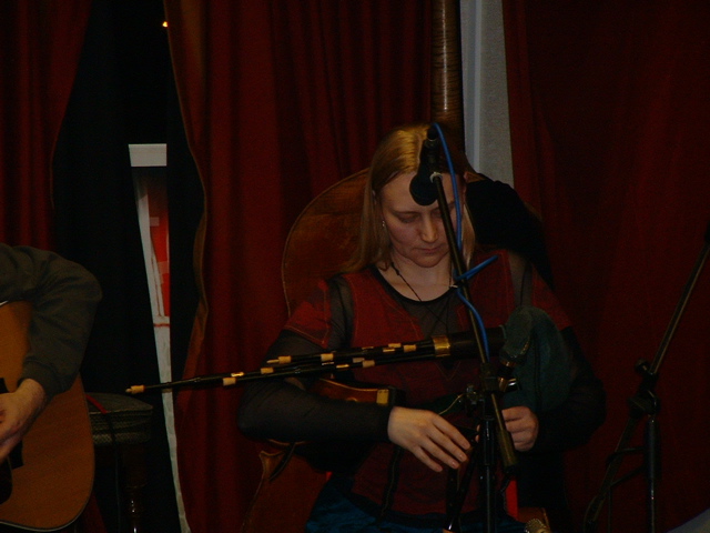 Vix playing the smallpipes